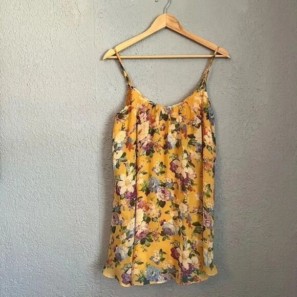 Pins and Needles Urban Outfitters Floral Mini Dress Size Small Summer Dress - Picture 1 of 5